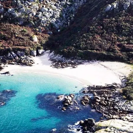 펜션 La Casita De Meiro 부에우